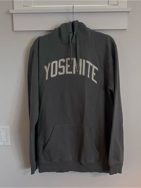 Camp David Grey Embroidered Yosemite Hoodie NWT SZ L